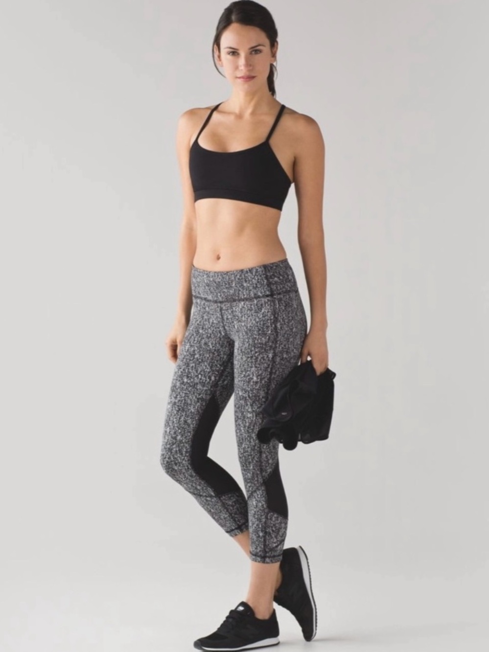 Lululemon Pace Rival Crop - Size 6